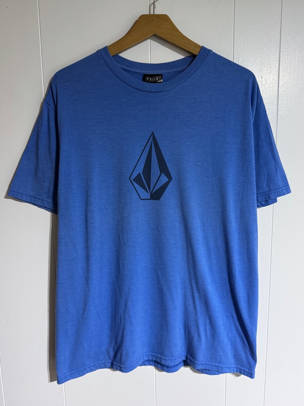 Y2K Volcom T-shirt Royal Blue Diamond Logo Tee Skater Surf Vibe Minimal T-shirt
